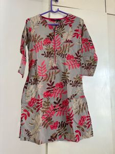 Floral Print Kurti Size S