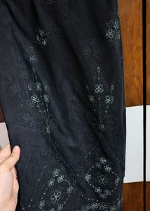 Elegant Black Embroidered Saree