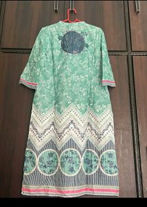 M size Green Printed Kurta