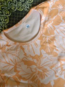 Floral Print Tee - Size M