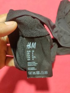 H&amp;M girl Bra Size 34B