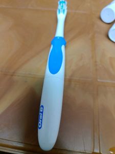 Oral-B Electric Toothbrush