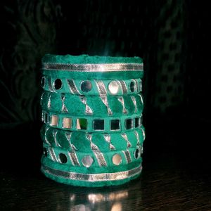 Velvet Green Bangles 💚