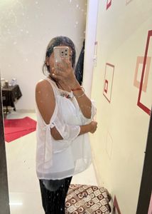 Styled Sleeve Top XL - Brand Rare