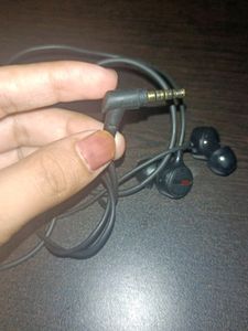 new earphone with box best offer