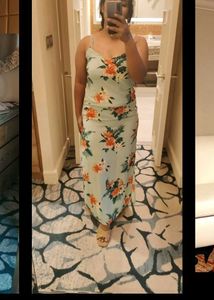 Elegant And Beautiful Dress