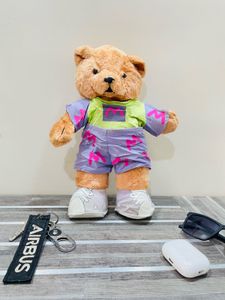 🧸 Cute & Cuddly Teddy Bear – Dressed to Impress!