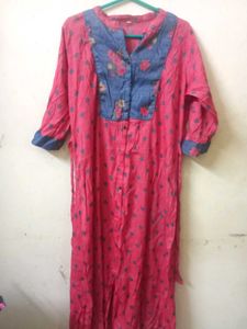 Pink Floral Print Kurti