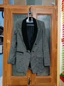 🇳🇿💫💕Elegant Gray Blazer