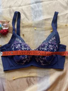 Koren Bra Size 32B Broad Shoulder Belt