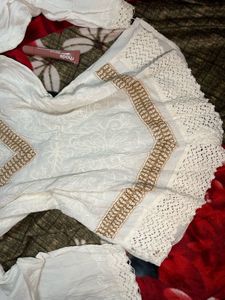 Both White Button-Down Shirt (shirt Bust 30 2nd32