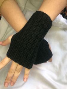 Crochet Black Handgloves