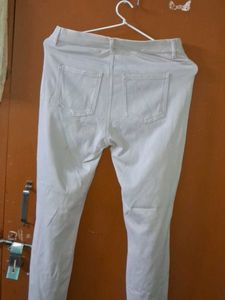 Grey-Silver Skinny Jeans/jeggings