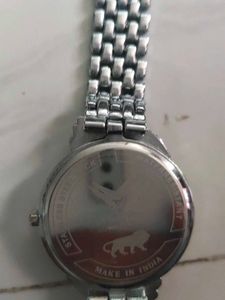 Stylish Women&#39;s Watch