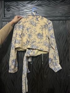 Floral Print Tie-Front Top