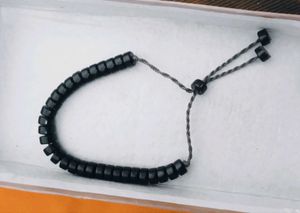 Black Beaded Adjustable Bracelet
