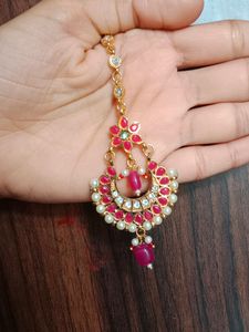 Pink Earrings And Tikka Jewellery Set