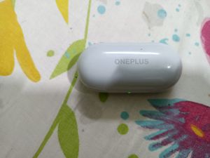 OnePlus Earbuds