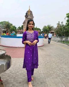 beautiful kurti pant Dupatta set