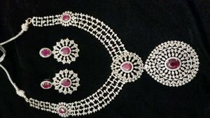 Elegant Necklace Set