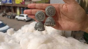 Silver Jhumka Earrings