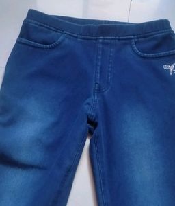 Stretchable Navy Blue Jeggings