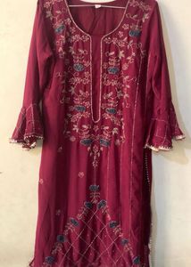 Elegant Embroidered Kurta