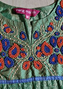 Kurta Kardana Work On Chest