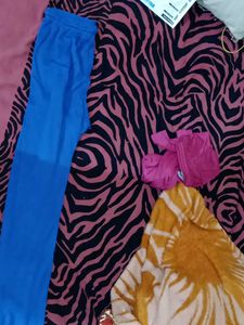 Combo women Skinny Legging Colour Blue And Dark Pink