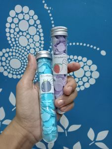 Pack of any one random paper soap