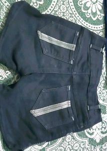 New clothes no one wear it