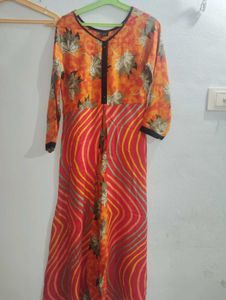 Floral Print 5 Kurti Plaza Legins And Duptta