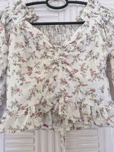 Off White Floral Crop Top