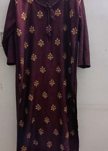 Embroidered Floral Maroon kurti ❣️