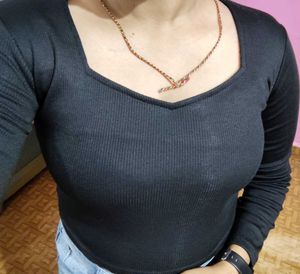 Stylish Black Fitted Top