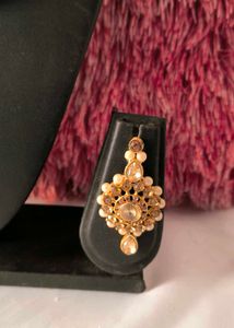 Elegant Gold-Toned Jewelry Set