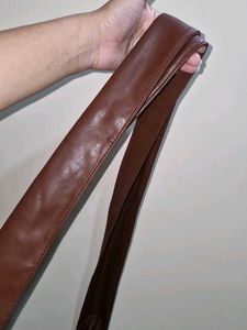 Brown Crossbody Bag | FOREVER 21 |