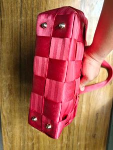 Vintage Pink Woven Bag.