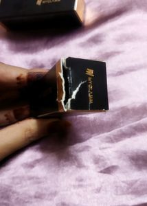 Manish Malhotra Hi-Shine Lipstick