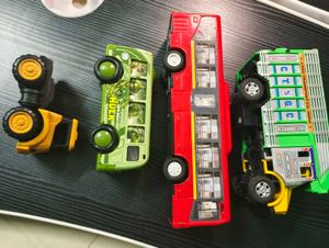 Pack Of 4 Toys