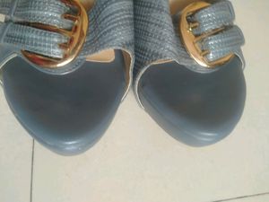 HIGH HEELS SANDAL