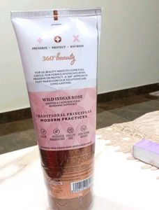 Just Herbs Organic Wild Indian Rose Refreshing Bod