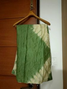 Green And White Kurta Set💚