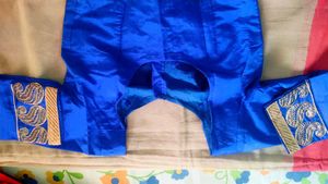 Royal Blue &amp; Gold Women&#39;s Saree