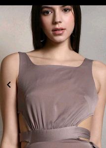 New with tag- Elegant Cutout Midi Dress