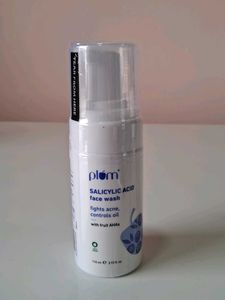 Plum Salisalic Acid Face Wash