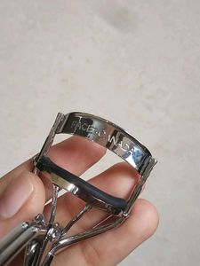 Eyelash Curler