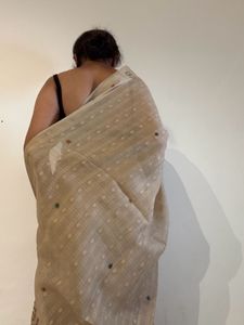Khakhi Saree With Thread Embroidery