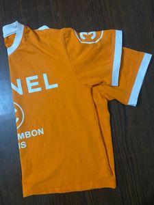 Selling A Casual Crop Top