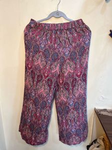 Paisley Print Capri Pants